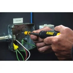 DEWALT Combination MAXFIT Screwdriver Set (4-Piece) -Hand Tools Sales Store dewalt screwdriver sets dwht62054 66 1000