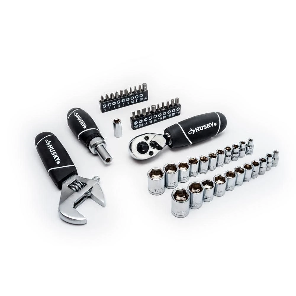 Husky 1/4 in. and 3/8 in. Stubby Ratchet and Socket Set (46-Piece) 4 Husky 1/4 in. and 3/8 in. Stubby Ratchet and Socket Set (46-Piece) - Image 4