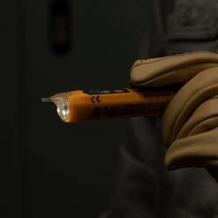 Klein Tools Dual Range Non-Contact Voltage Tester with Flashlight and GFCI Receptacle Tester with LCD Tool Set -Hand Tools Sales Store klein tools electricians tool sets m2o07107kit 77 1000