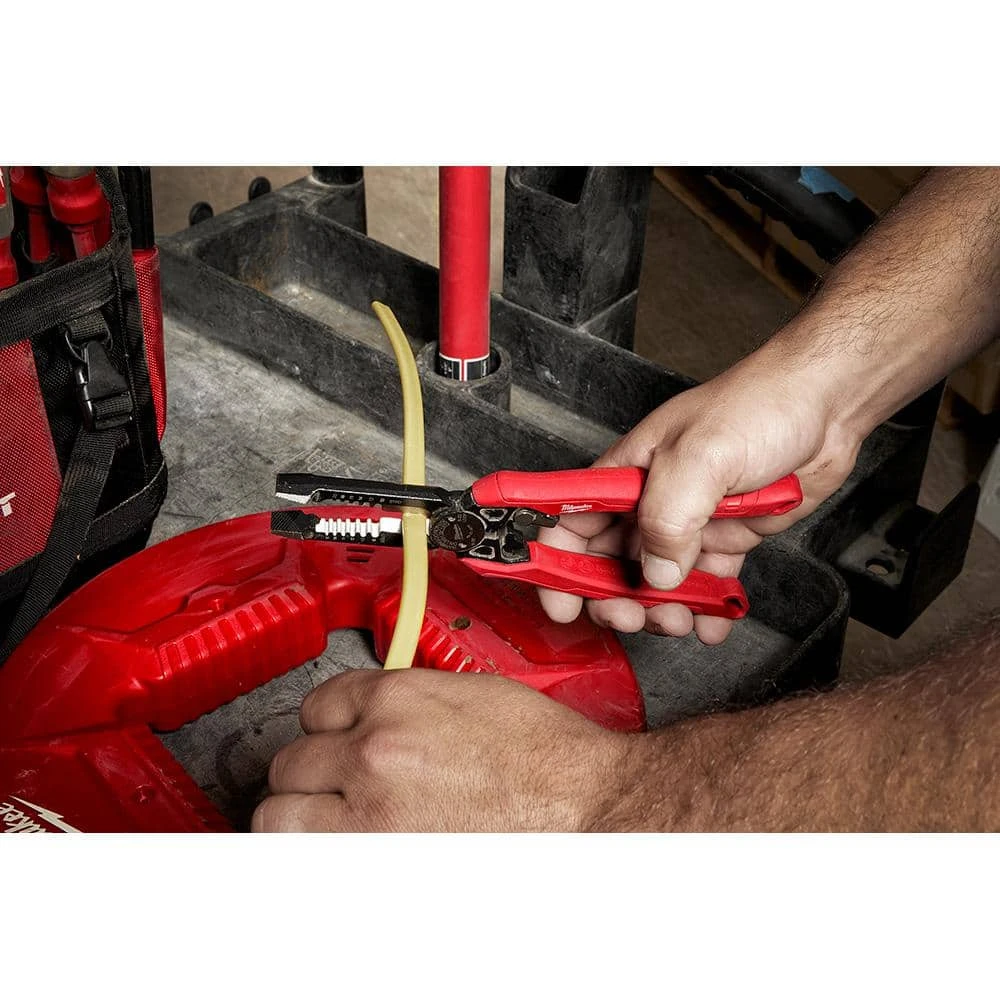 Milwaukee 9 in. 7-in-1 Combination Wire Stripper Cutting Pliers and 13-in-1 Multi-Bit Cushion Grip Screwdriver 8 Milwaukee 9 in. 7-in-1 Combination Wire Stripper Cutting Pliers and 13-in-1 Multi-Bit Cushion Grip Screwdriver - Image 8