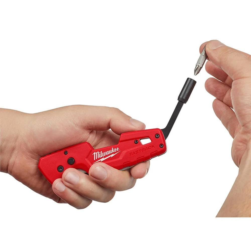 Milwaukee FASTBACK 5- In-1 Folding Knife with 3 in. Blade and FASTBACK 6-in-1 Folding Utility Knife (2-Piece) 8 Milwaukee FASTBACK 5- In-1 Folding Knife with 3 in. Blade and FASTBACK 6-in-1 Folding Utility Knife (2-Piece) - Image 8