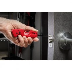 Milwaukee FASTBACK 6-In-1 Folding Utility Knives and FASTBACK Compact Folding Utility Knife Set with FASTBACK Folding Knife -Hand Tools Sales Store milwaukee knife sets 48 22 1505q 48 22 1540 4f 1000