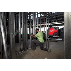 Milwaukee 100 ft. REDLITHIUM Lithium-Ion USB Green Rechargeable Cross Line Laser Level with Charger -Hand Tools Sales Store milwaukee laser level 3521 21 77 1000