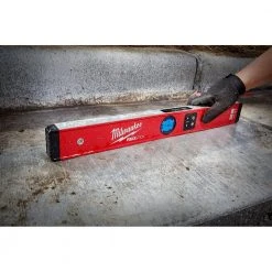 Milwaukee 24 in. REDSTICK Digital Box Level with Pin-Point Measurement Technology and 7 in. Rafter Square -Hand Tools Sales Store milwaukee levels mldig24 mlsq070 66 1000