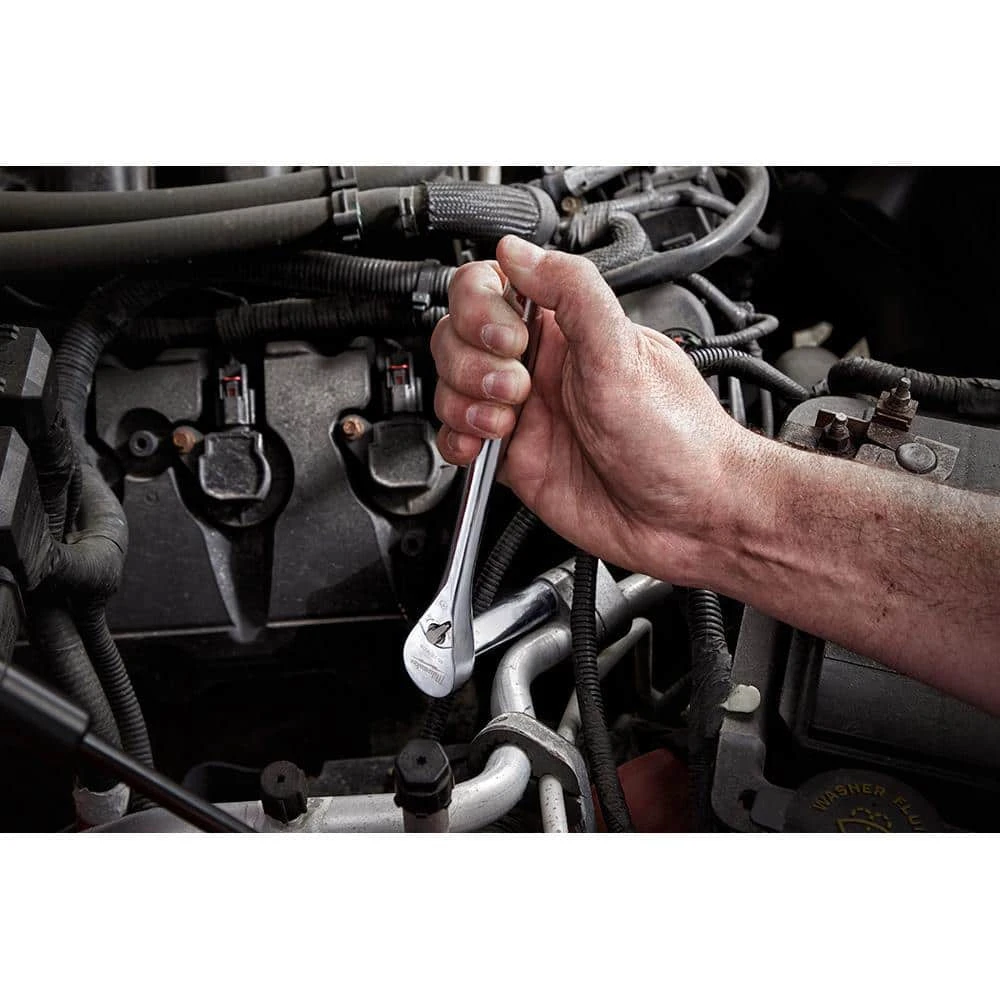 Milwaukee 3/8 in. Drive SAE Ratchet and Socket Mechanics Tool Set and SHOCKWAVE Driver Bit Set with PACKOUT Cases (128-Piece) 8 Milwaukee 3/8 in. Drive SAE Ratchet and Socket Mechanics Tool Set and SHOCKWAVE Driver Bit Set with PACKOUT Cases (128-Piece) - Image 8