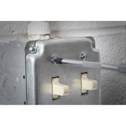 Milwaukee Cushion Grip Screwdriver Set with 7.75 in. Combination Electrician's 6-in-1 Wire Strippers Pliers (7-Piece) 22 Milwaukee Cushion Grip Screwdriver Set with 7.75 in. Combination Electrician's 6-in-1 Wire Strippers Pliers (7-Piece) -Hand Tools Sales Store milwaukee screwdriver sets 48 22 2886 48 22 3079 fa 1000