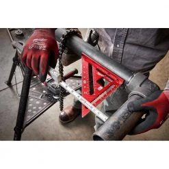 Milwaukee 10 in. Molding Puller Pry Bar with 7 in. Rafter Square -Hand Tools Sales Store milwaukee wrecking pry bars 48 22 9033 mlsq070 44 1000
